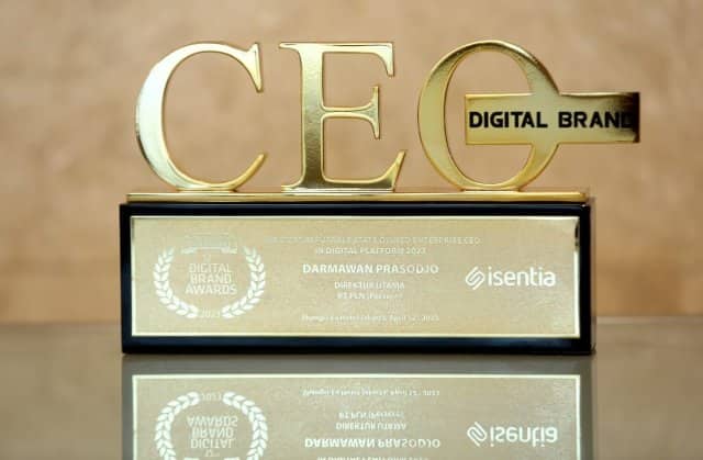 Ilustrasi berita Nasional: Jalankan Transformasi Digital, Dirut PLN Dianugerahi The Most Reputable CEO in Digital Platform