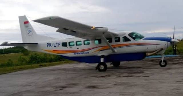 Ilustrasi berita Papua: Pesawat Asian One Air Ditembak KST Sembilan Kali Tembakan Dari Samping Kanan Pesawat