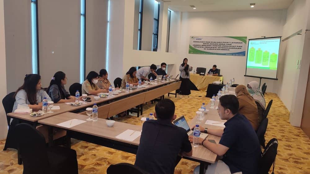 Ilustrasi berita Mimika: Tingkatkan Pelayanan, BPJS Ketenagakerjaan Mimika Lakukan Evaluasi Bersama Pusat Layanan Kacelakaan Kerja
