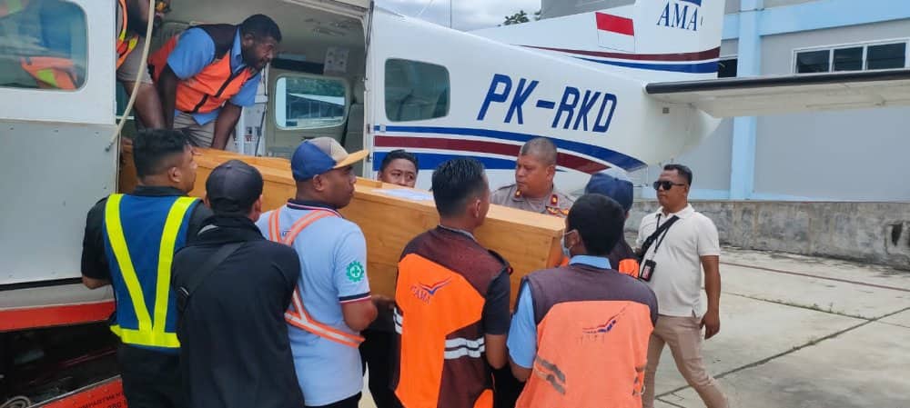 Ilustrasi berita Papua: Jenazah Yonathan Arruan dan Asri Obet akan Diterbangkan ke Toraja