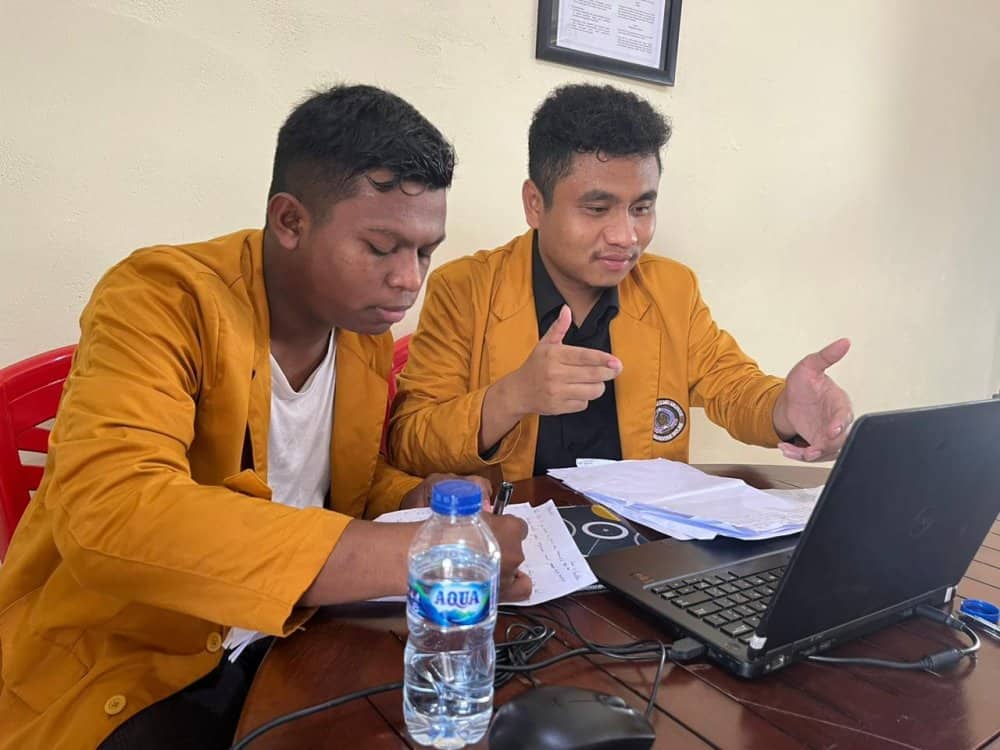 Ilustrasi berita Mimika: Lolos Tingkat Wilayah, Tim Debat STIE JB Timika Siap Raih Prestasi di Tingkat Nasional