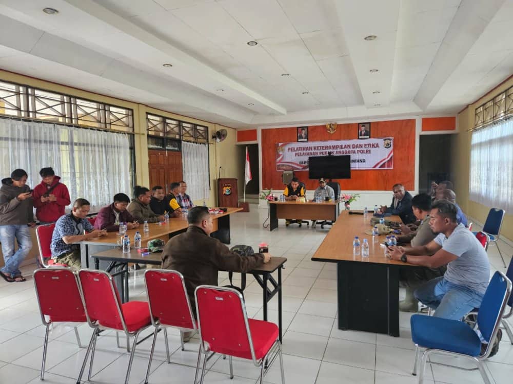 Ilustrasi berita Papua: Sandera 4 Pekerja BTS di Oksibil, KKB Minta Tebusan Rp 500 Juta, Ini Identitas Mereka