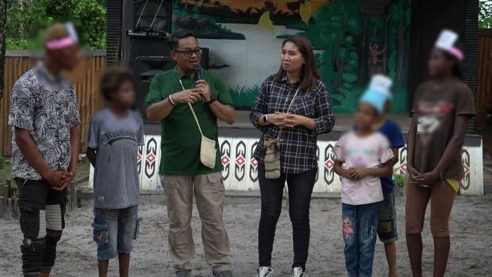 Ilustrasi berita Papua: Miliki Masalah Sosial, 5 Anak Putus Sekolah Jadi Anak Asuh Pj. Bupati Mappi