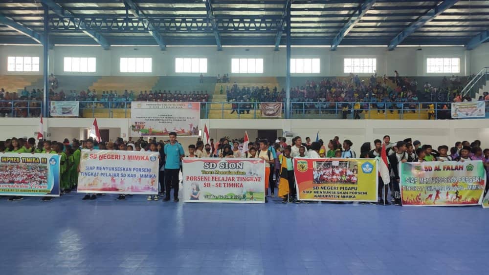 Ilustrasi berita Mimika: Parade foto : Pembukaan Porseni 2023 Tingkat SD SeKabupaten Mimika