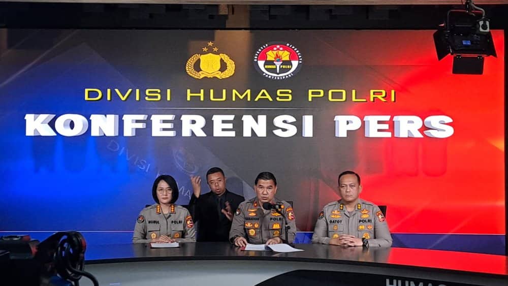 Ilustrasi berita Nasional: Polisi Tangkap 457 Tersangka TPPO, 87 Orang Dijadikan PSK, Sebanyak 1.476 Korban Diselamatkan
