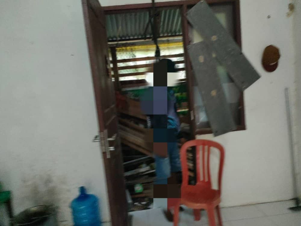 Ilustrasi berita Mimika: Diduga Ada Masalah Dengan Pacar, Seorang Pemuda di SP 2 Timika Nekat Gantung Diri