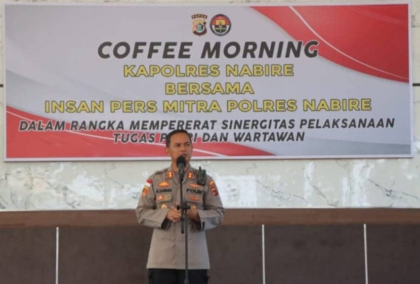 Ilustrasi berita Papua: Kapolres Nabire Minta Wartawan Sampaikan Informasi yang Baik dan Akurat