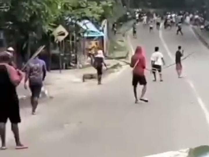 Ilustrasi berita Papua: Manokwari Rusuh, Empat Pelaku Pemicu Bentrokan Dua Kelompok Warga Dibekuk Polisi