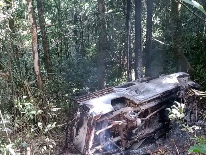 Ilustrasi berita Papua: Kecelakaan Mengerikan Terjadi di Nabire, Mobil Hilux yang Ditumpangi 13 Orang Terbakar