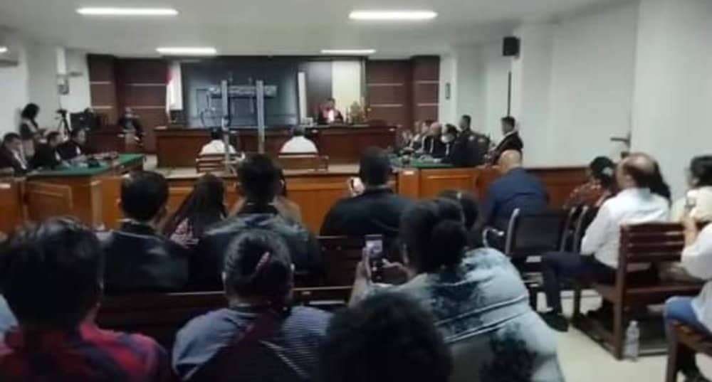 Ilustrasi berita Mimika: Bupati Nonaktif Mimika Eltinus Omaleng Divonis Bebas