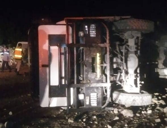 Ilustrasi berita Mimika: Tadi Pagi, Bus Karyawan PTFI Terguling, 11 Orang Dievakuasi ke Klinik Kuala Kencana