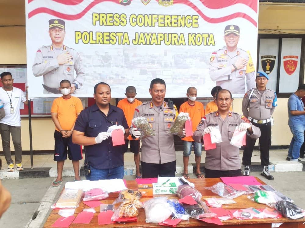 Ilustrasi berita JAYAPURA: Polisi Ungkap Tiga Kasus Narkoba Sabu-sabu di Kota Jayapura