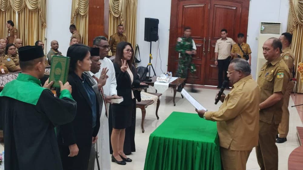 Ilustrasi berita Mimika: Berikut Daftar Nama 31 Pejabat Pemda Mimika yang Dirolling Hari Ini
