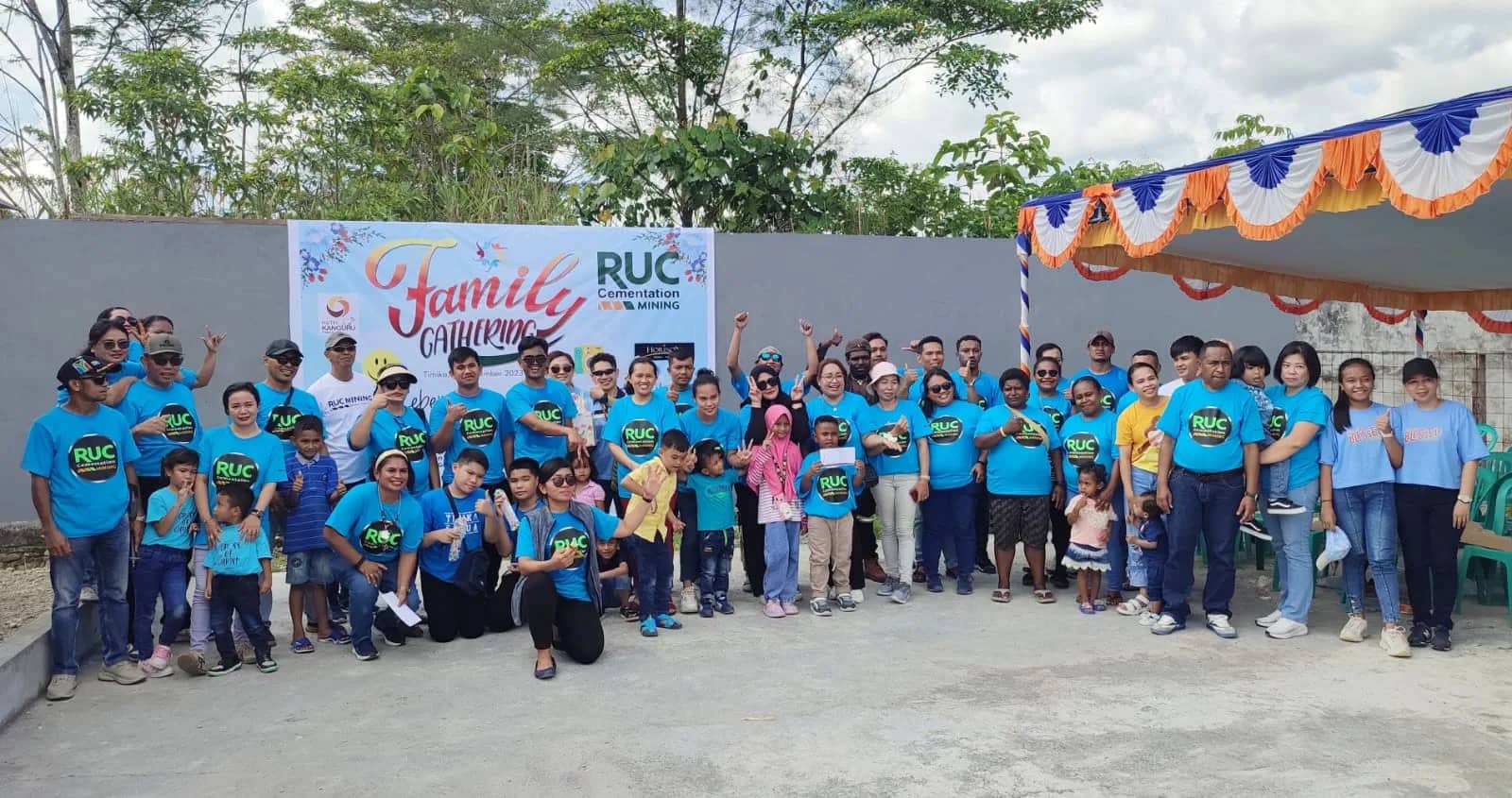 Ilustrasi berita Mimika: Keluarga Besar PT RUC Cementation Indonesia Timika Gelar Family Gathering, Managemen : Ini Sebuah Kejutan
