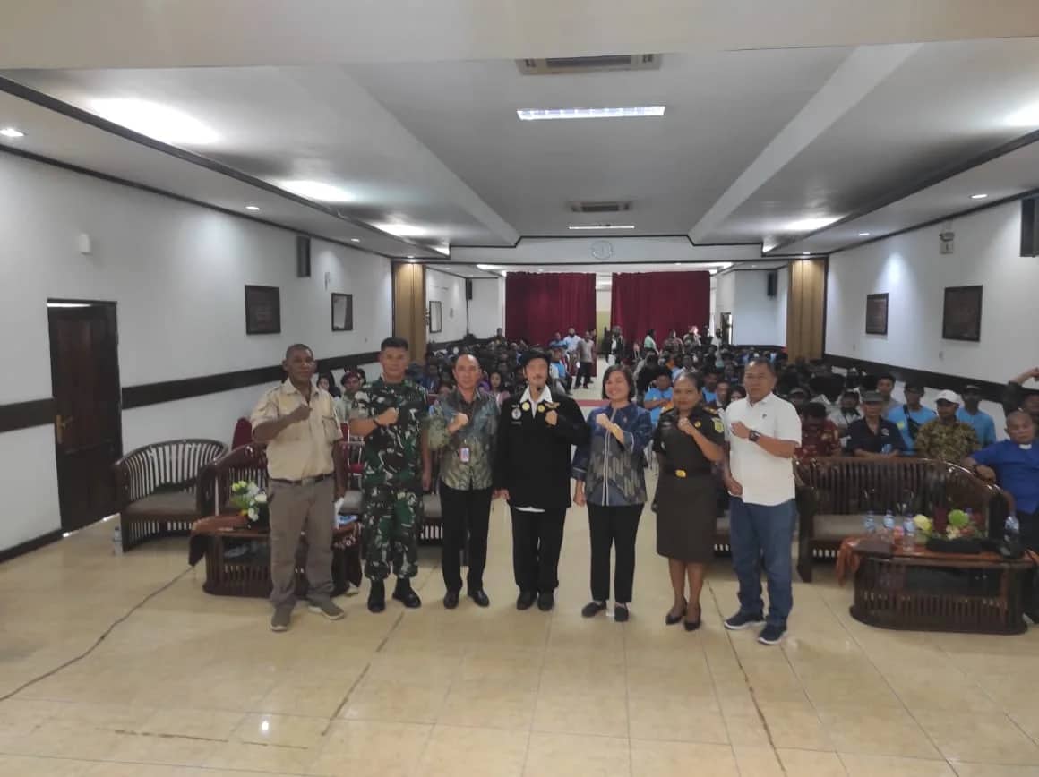 Ilustrasi berita Mimika: Gelar Sosialisasi Kampung Bersih Narkoba di Mimika, Media Tabloidbnn dan Kepkam Nawaripi Diapresiasi Polres Mimika