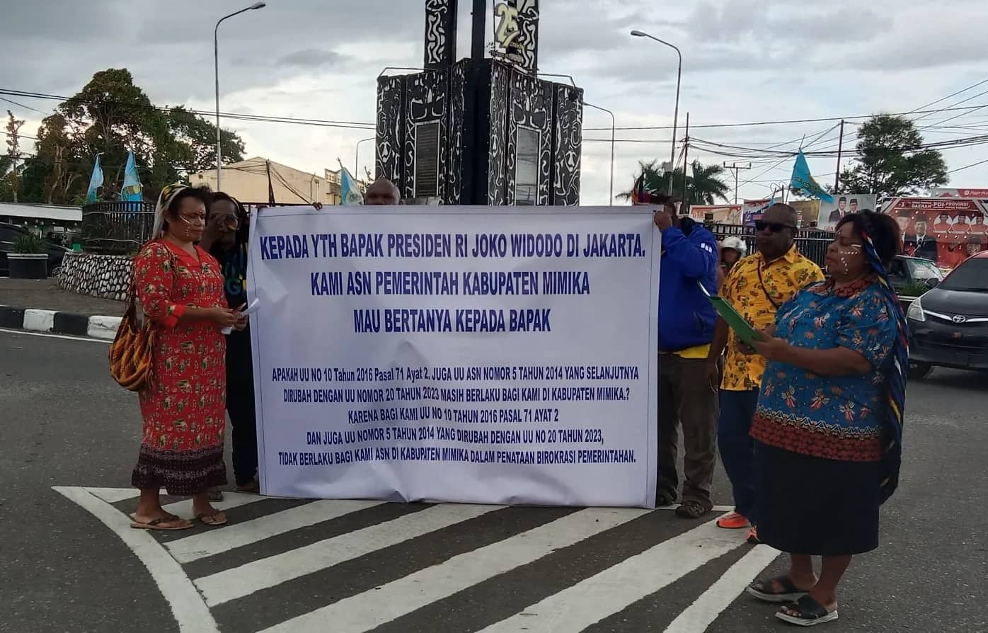 Ilustrasi berita Mimika: Tidak Hanya Mendapat Tindakan Semena-mena dari Bupati, ASN Mimika yang Dinonjobkan Merasa Dipermalukan Ditengah Masyarakat