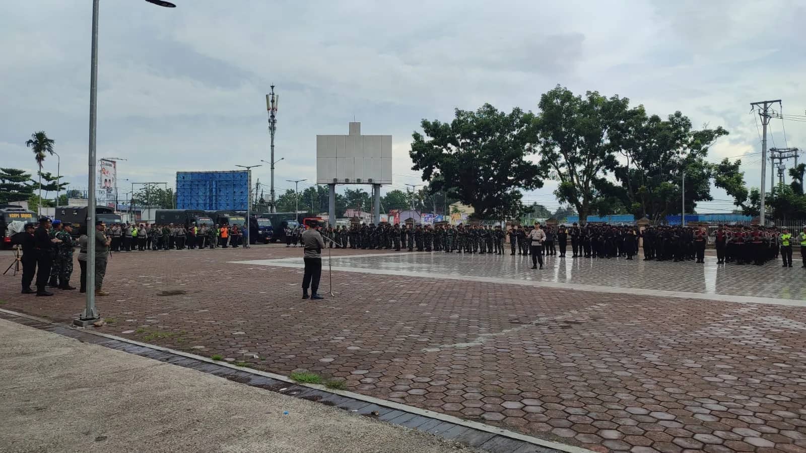 Ilustrasi berita Mimika: Pengamanan Perayaan Tahun Baru, 744 Personil Gabungan Disiagakan di 32 Titik di Kota Timika