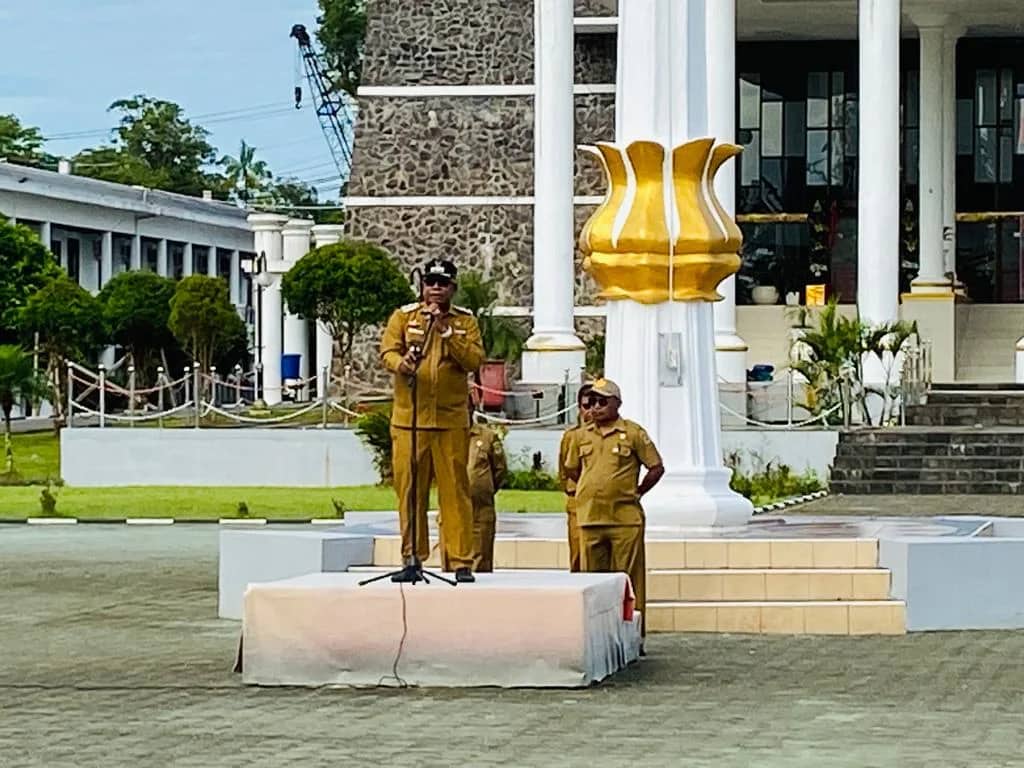 Ilustrasi berita Mimika: Tata Pemerintahan di Kabupaten Mimika Dirusak! Wabup John Rettob : Kali Ini akan Saya Gunakan Kewenangan Saya