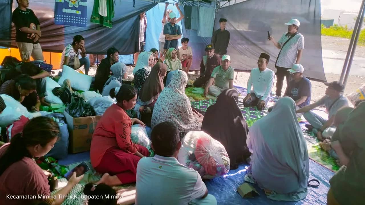 Ilustrasi berita Mimika: Ikatan Persaudaraan Haji Indonesia Mimika Salurkan Bantuan Kemanusiaan bagi Korban Kebakaran Pomako