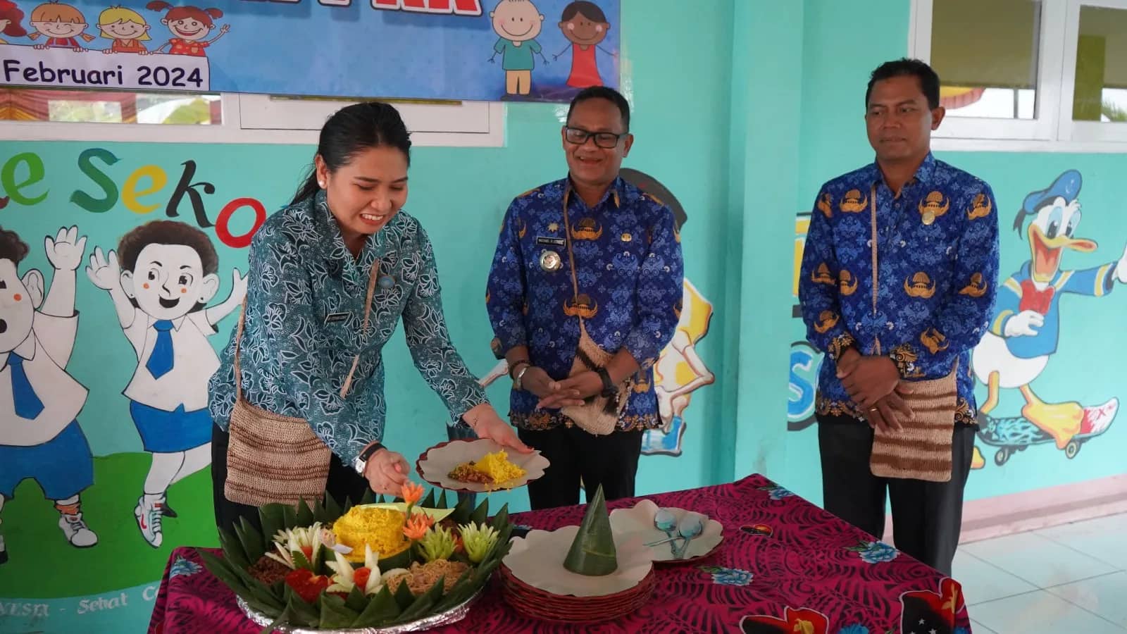 Ilustrasi berita Papua: Resmikan Gedung PAUD, Pj. Bupati Goomar Komitmen Investasi SDM Unggul Anak-Anak Mappi