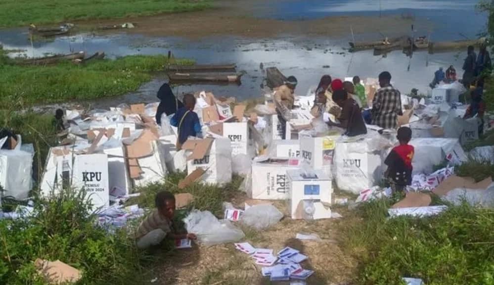 Ilustrasi berita Papua: Logistik Pemilu Disejumlah Distrik Dirusak dan Dibakar OTK, Ini Penjelasan Kapolres Paniai