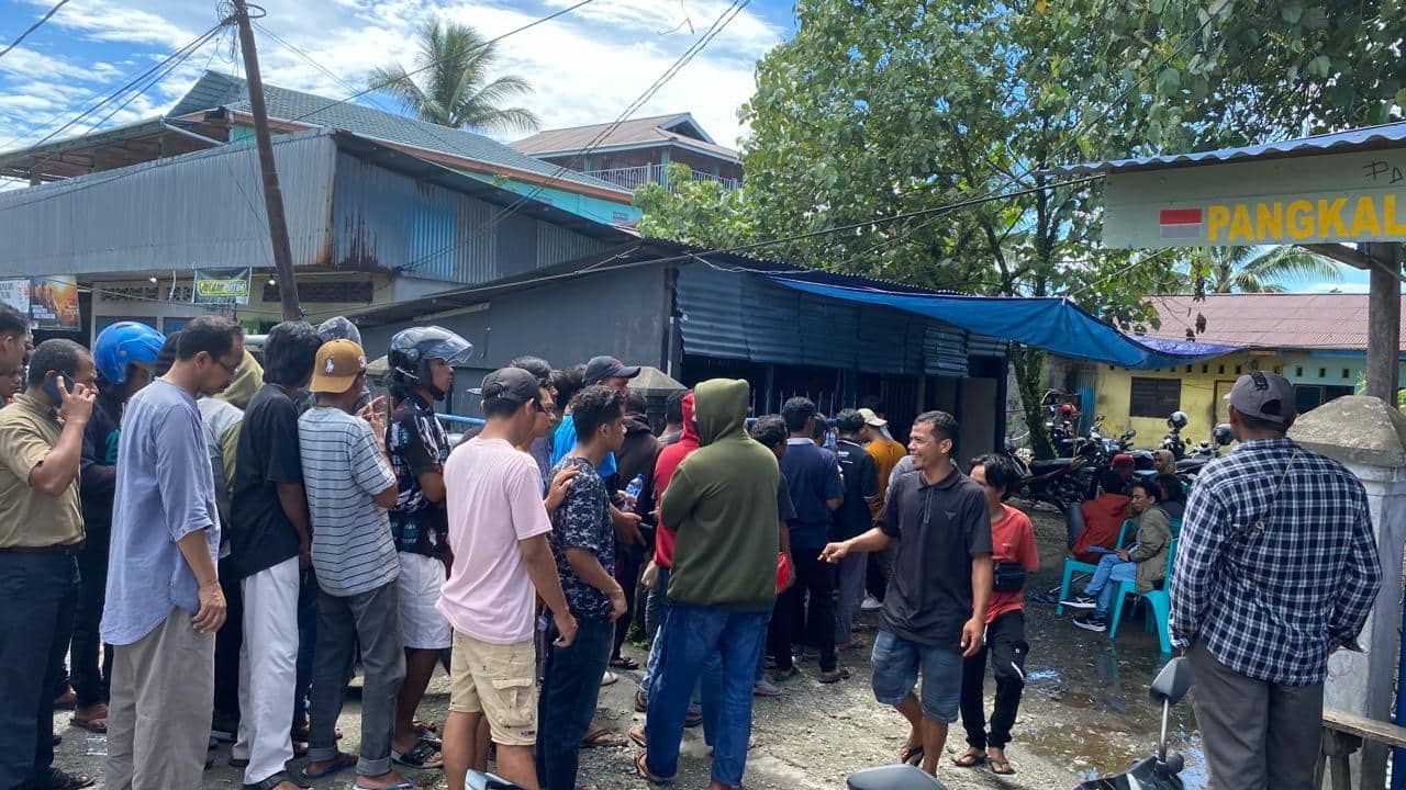 Ilustrasi berita Mimika: Diduga Mobilisasi Massa, Warga Protes yang Coblos di TPS 40 Kelurahan Otomona Timika Banyak dari Luar
