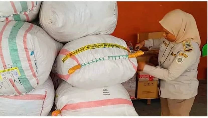 Ilustrasi berita Mimika: Lolos Pemeriksaan Karantina, 2.365 Kilogram Gaharu Dikirim ke Jakarta dari Bandara Mozes Kilangin