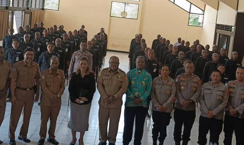 Ilustrasi berita JAYAPURA: Disnaker Jayapura Latih 57 Orang Asli Papua jadi Tenaga Sekuriti