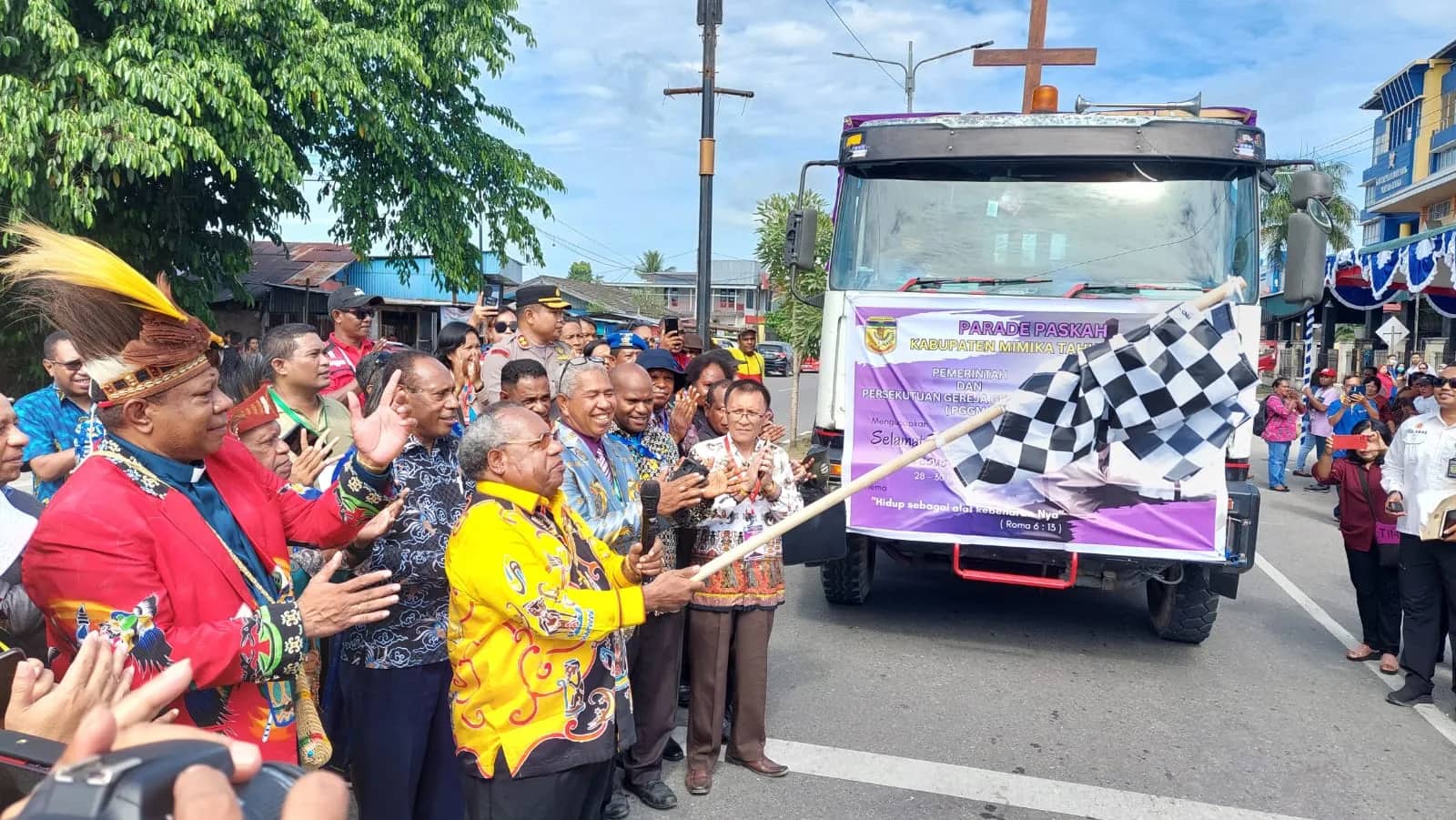 Ilustrasi berita Mimika: Bupati Mimika Lepas Pawai Parade Paskah Oikumene Tahun 2024, Ini Pesannya