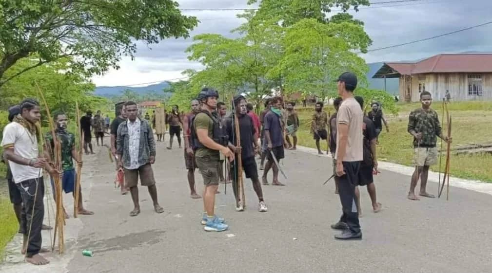 Ilustrasi berita Papua: Akibat Sistem Noken Pemilu 2024, Dua Kelompok Masyarakat di Nduga Terlibat Pertikaian Berlarut