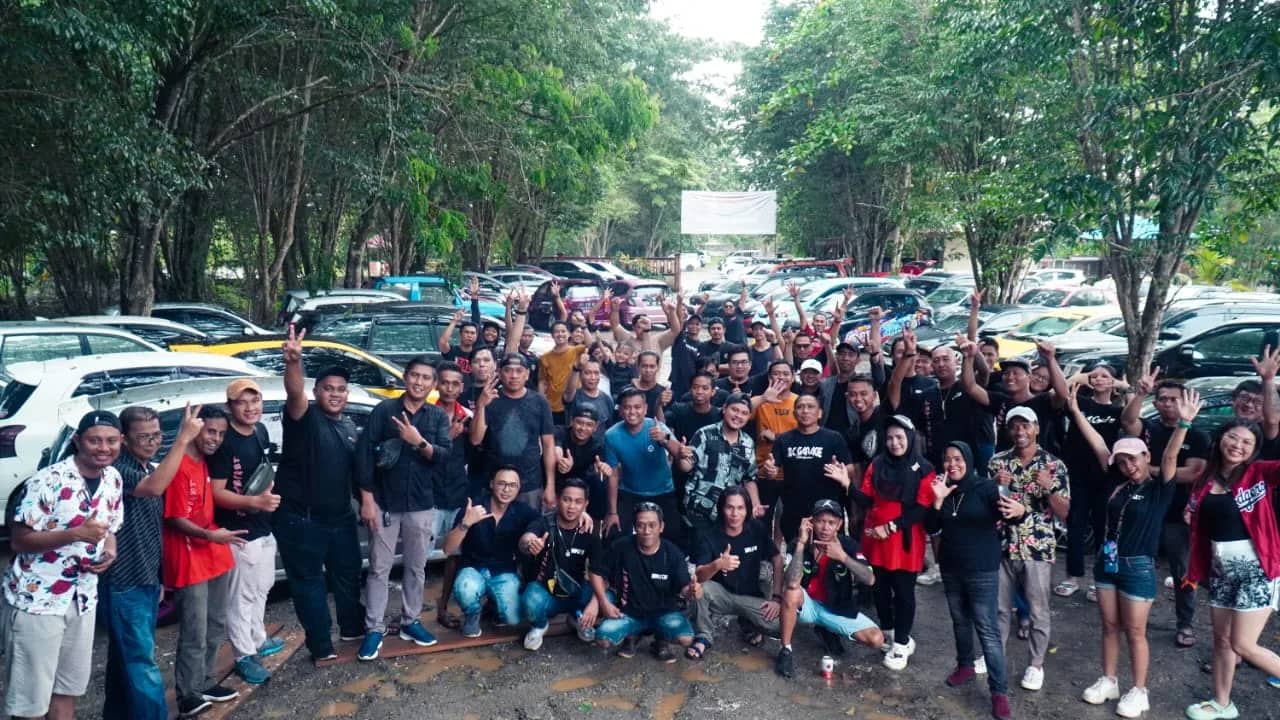 Ilustrasi berita Mimika: Pelantikan Ketua Warnai Pesta 2nd Anniversary Club Simple Car Timika
