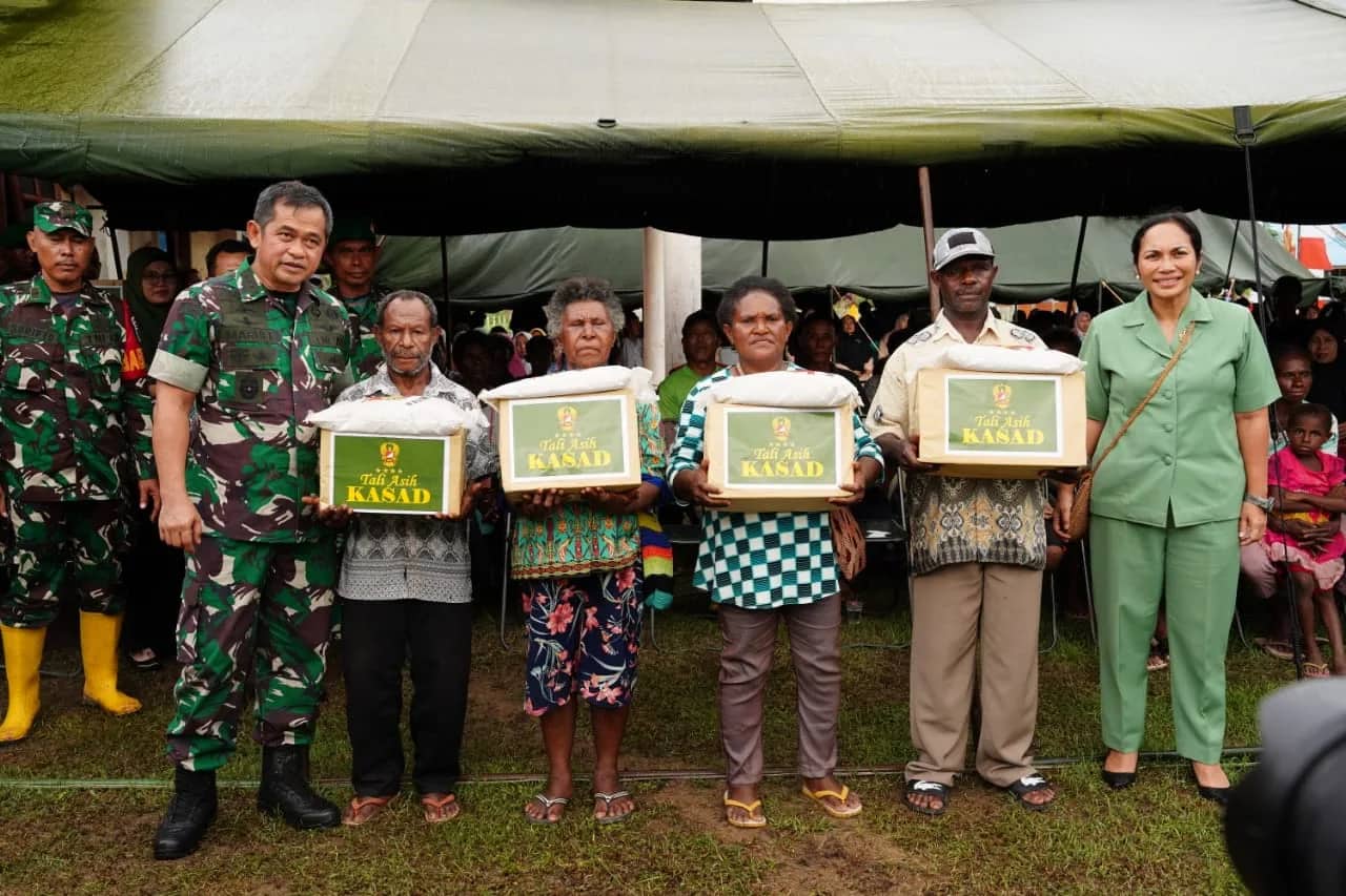 Ilustrasi berita Papua: Kasad Jenderal Maruli Simanjuntak Tinjau Gerakan TNI Manunggal Air di Merauke