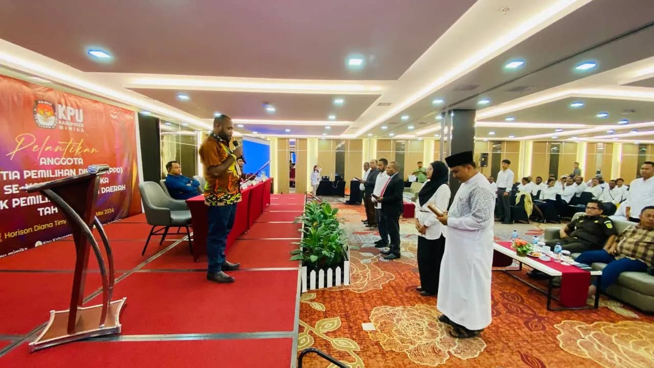 Ilustrasi berita Mimika: Anggota PPD Se-Kabupaten Mimika Untuk Pilkada 2024 Resmi Dilantik, Begini Pesan Ketua KPU