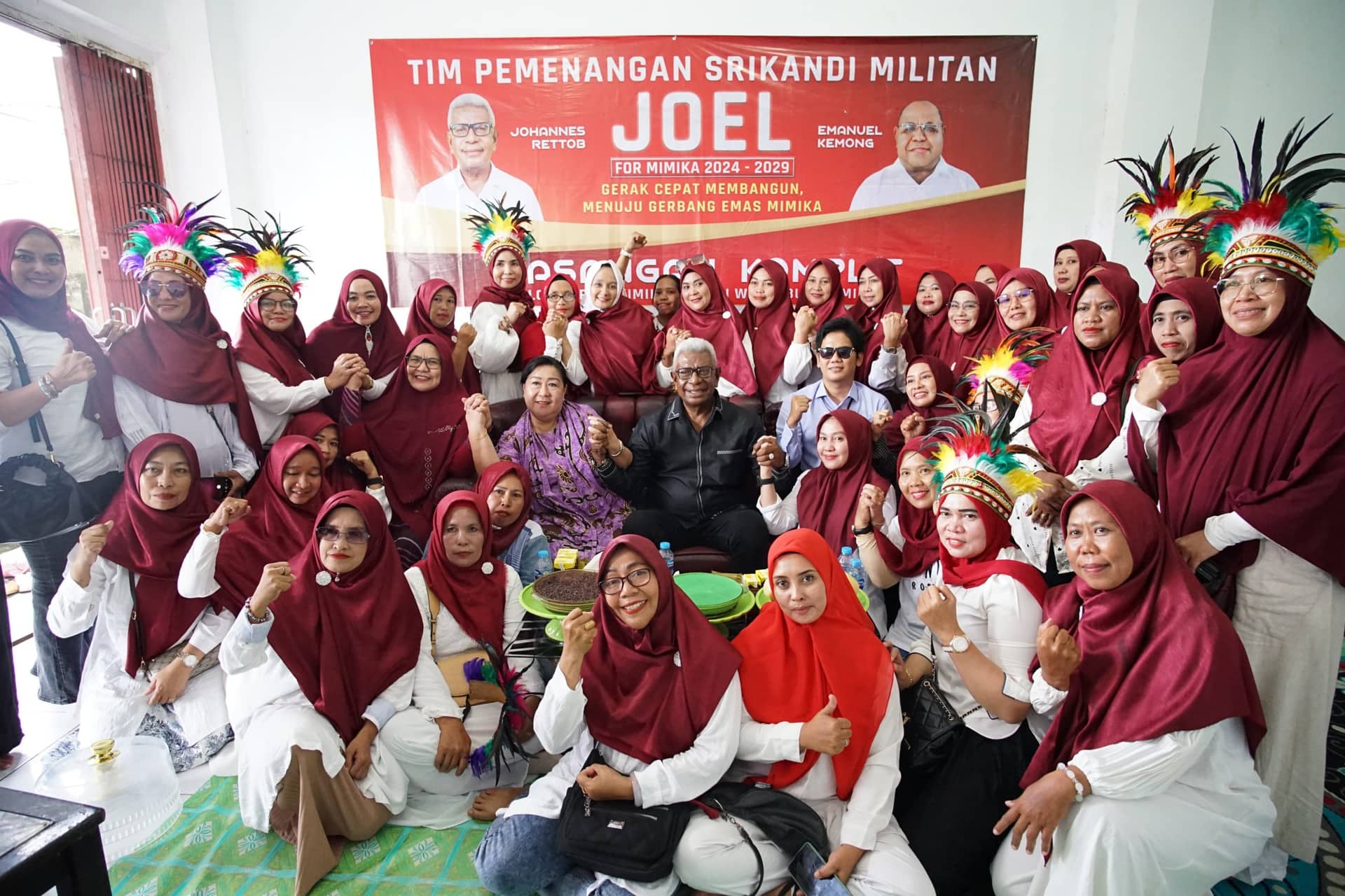 Ilustrasi berita Mimika: Jumlah Anggota Nyaris Mendekati Seribuan Ibu Rumah Tangga, Posko "Srikandi Militan Joel" Diresmikan, John Rettob : Luar Biasa !!!