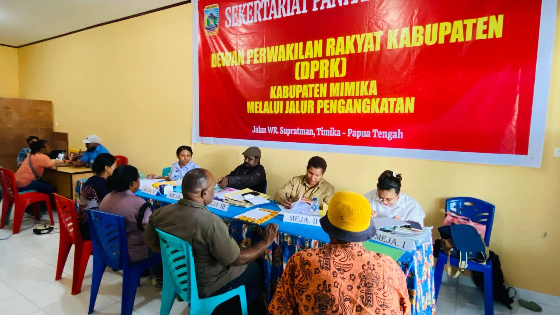 Ilustrasi berita Mimika: Sehari Jelang Penutupan, Ada 36 Peserta Mendaftar Seleksi DPRK Mimika