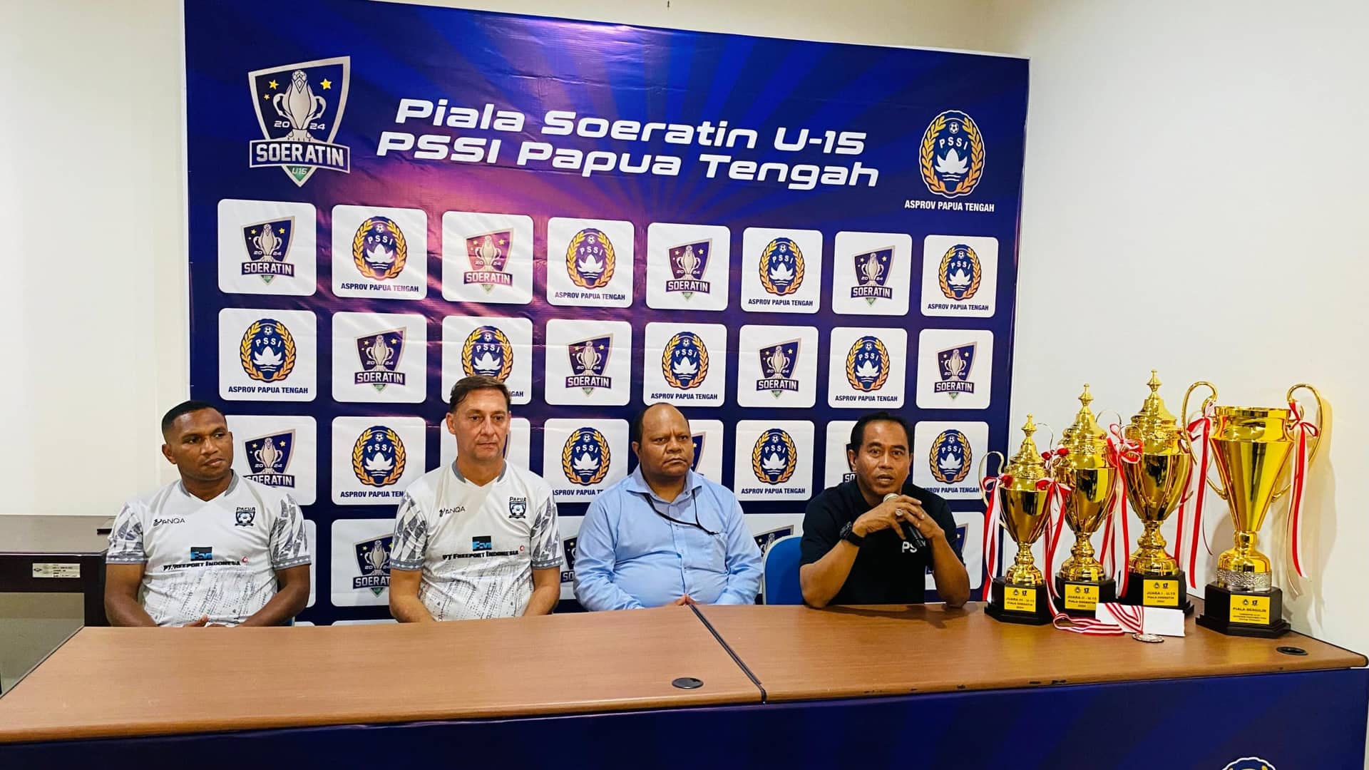 Ilustrasi berita Mimika: Pertama di Papua Tengah, Turnamen Sepak Bola Piala Soeratin PSSI 2024 Digelar di Mimika Sport Complex