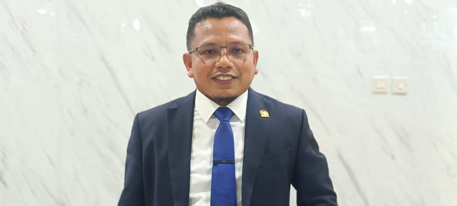 Ilustrasi berita Mimika: Skandal Lapas Timika: Narapidana Dibawa ke Tempat Hiburan Malam, DPRK Mimika Minta Sipir Dipecat!
