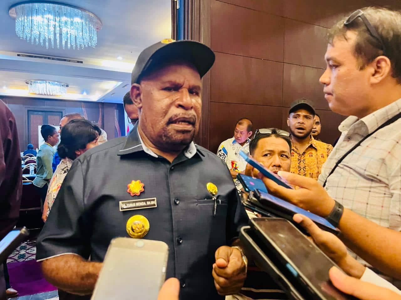 Ilustrasi berita JAYAPURA: Tak Pertanggungjawabkan Dana Miliaran Rupiah, Aktivitas Perusda Baniyau Dibekukan