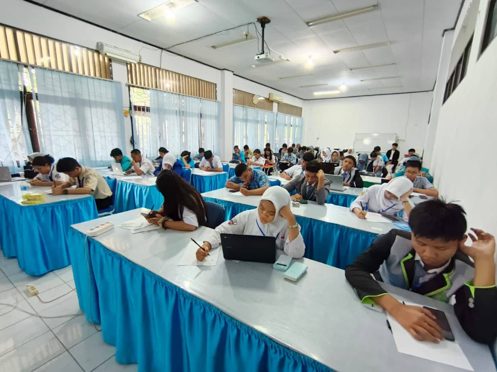 Ilustrasi berita Mimika: Dorong Minat Sains Generasi Muda Papua, Freeport Indonesia Dukung Lomba Sains UNCEN