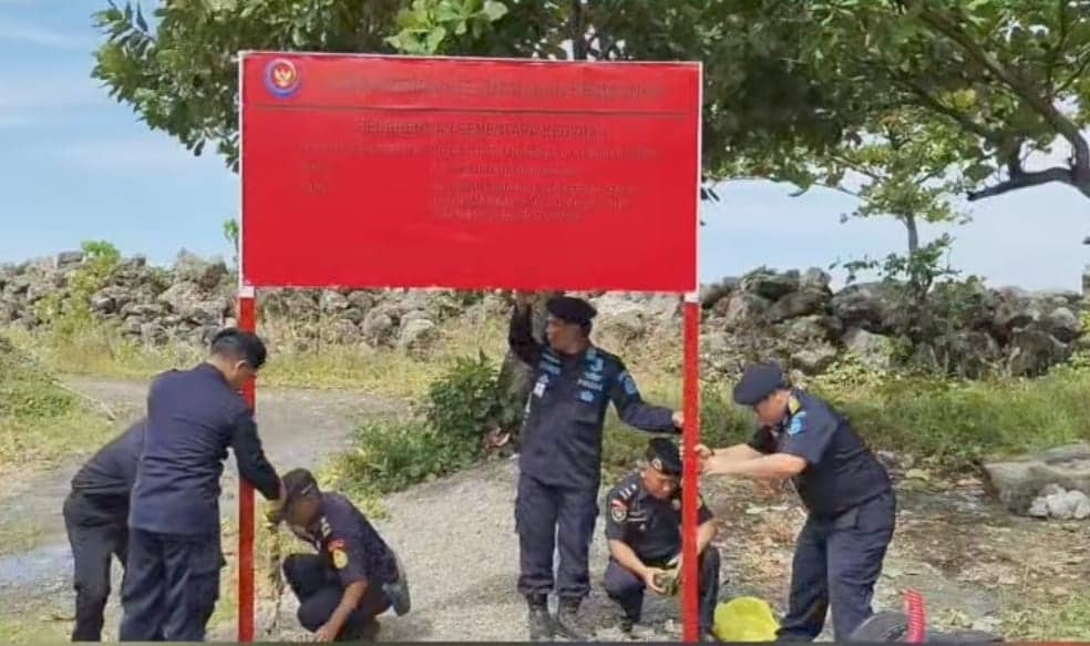Ilustrasi berita Papua: KKP Segel Reklamasi Tanpa Izin Milik PT Pro Intertech Indonesia di Saoka, Sorong