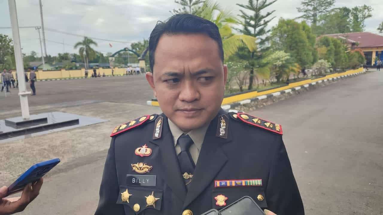 Ilustrasi berita Mimika: Viral Aksi Pungutan Liar di Jalan Trans Nabire Distrik Iwaka, Kapolres Mimika: Kami Akan Cek dan Tindaklanjuti