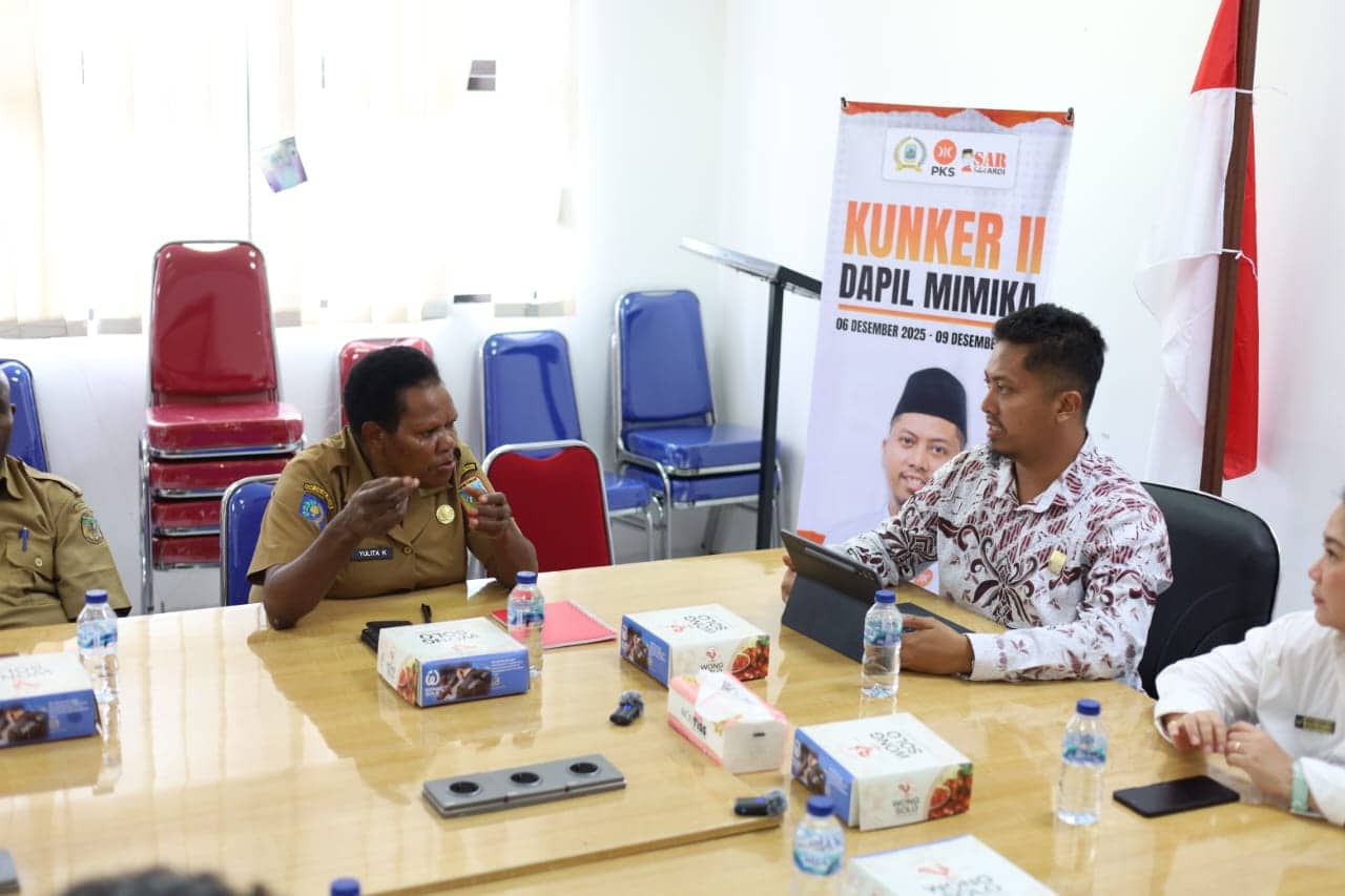 Ilustrasi berita Mimika: Anggota DPRP Papua Tengah Soroti BLT Tidak Tepat Sasaran, Dinsos Mimika Serukan Peran Aktif RT dan Lurah