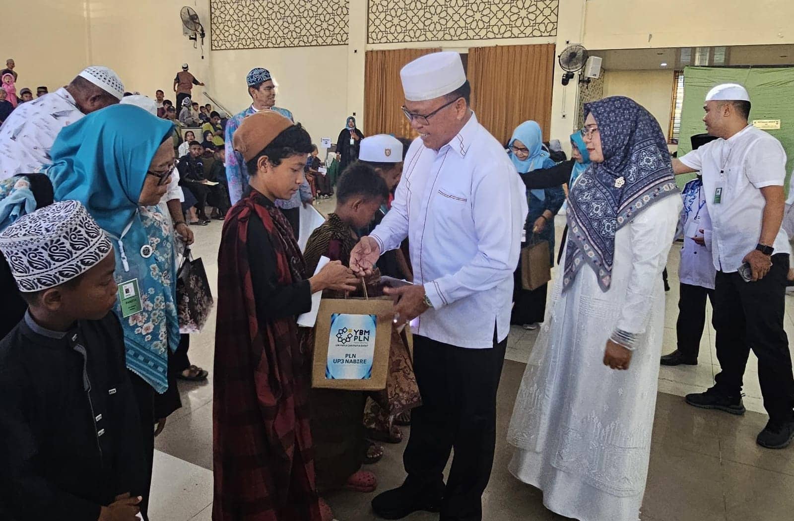 Ilustrasi berita BERITA UTAMA: Kolaborasi Lintas Instansi, YBM PLN dan IPHI Nabire Sukses Gelar Khitanan Massal 350 Anak