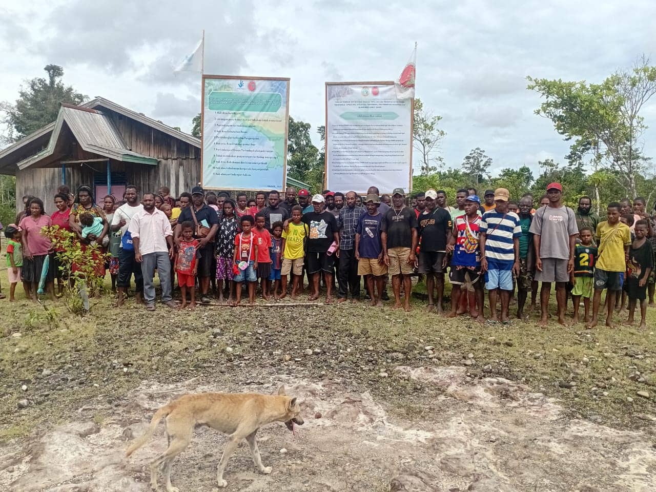 Ilustrasi berita Mimika: Rindu Natal di Rumah, Pengungsi Gearek dan Yunusugu Mulai Dipulangkan ke Kampung Asal di Kabupaten Nduga