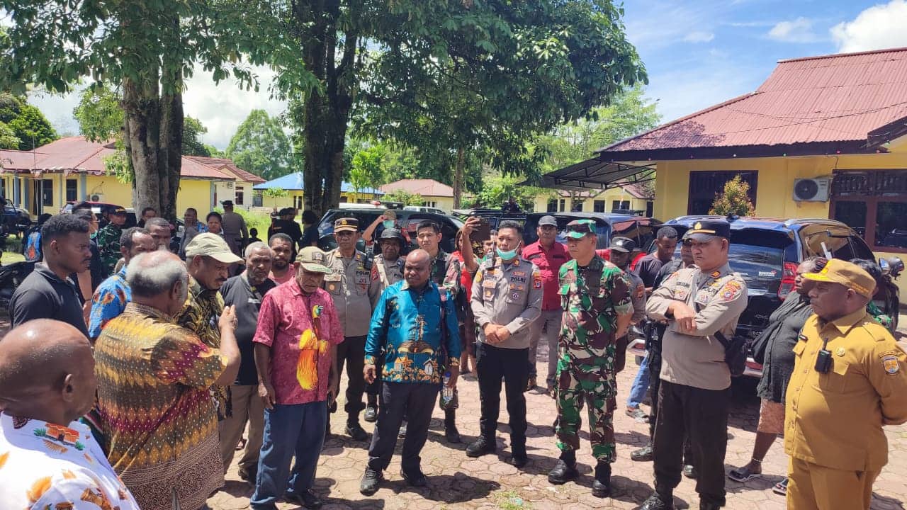 Ilustrasi berita Mimika: Newegalen Tolak Bertanggung Jawab, Pemda Puncak Ambil Alih Pembakaran Jenazah Jori Murib