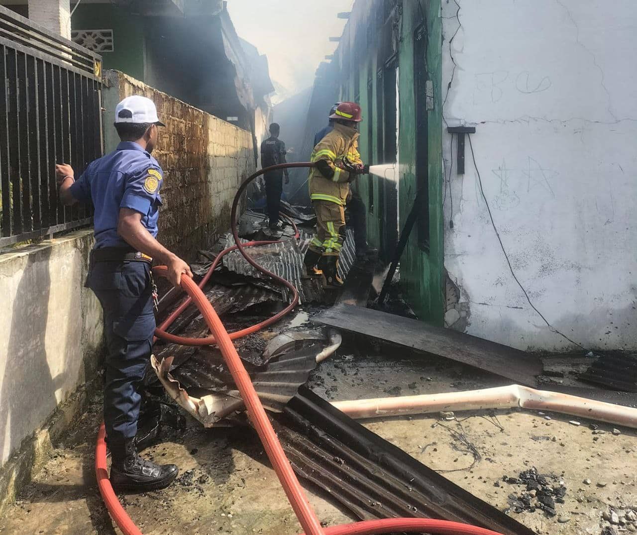 Ilustrasi berita Mimika: Rumah Petakan di Jalan Baru Lorong Pelangi Timika Dilalap Api