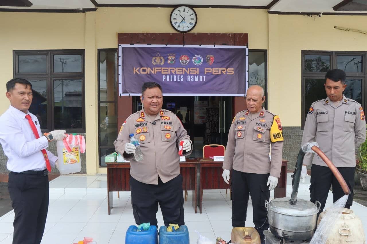 Ilustrasi berita Opini: Ungkap Peredaran "Kaki Anjing", Kapolres Asmat: Pelaku Terancam Hukuman 10 Tahun Penjara