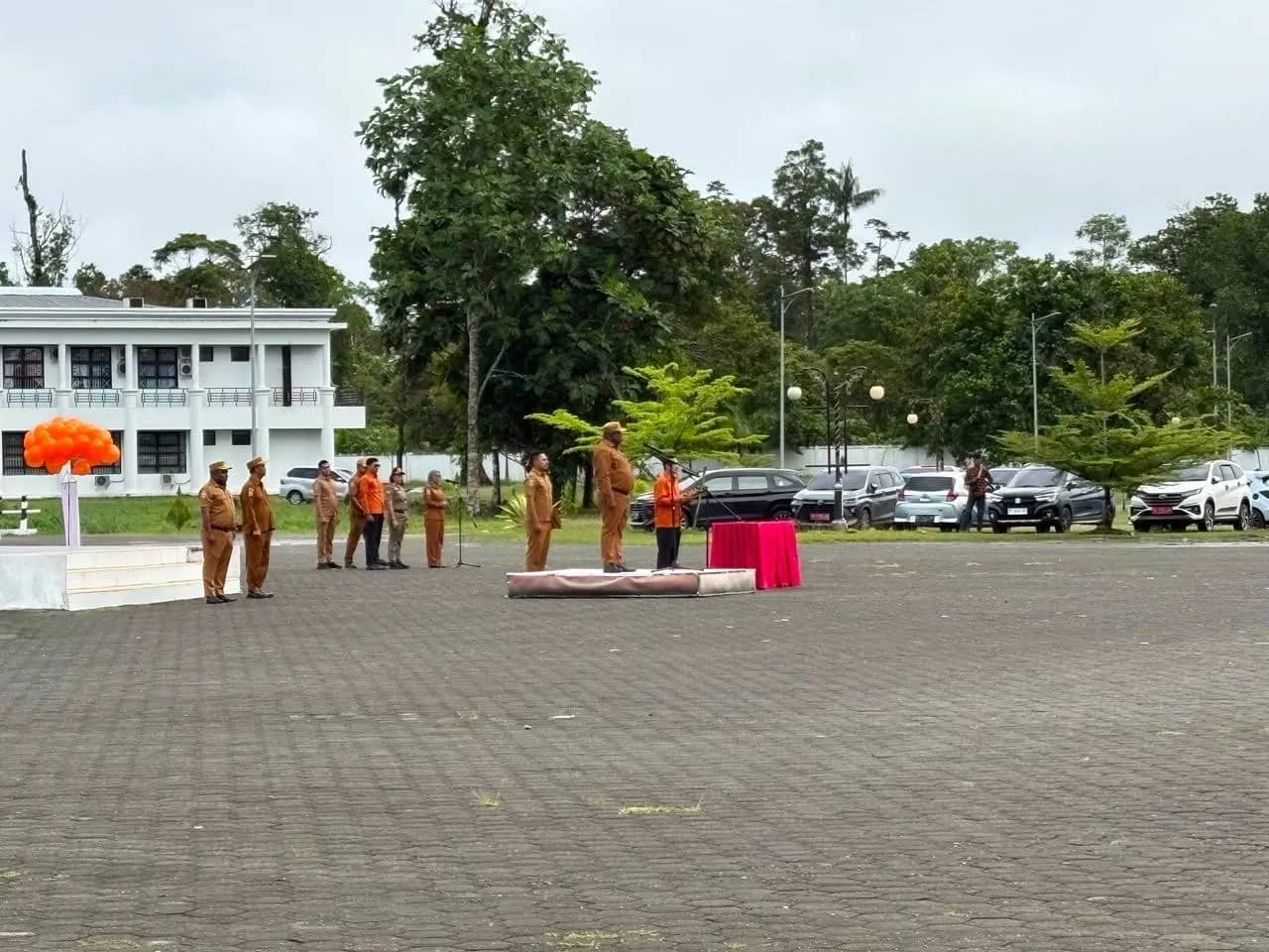Suasana Apel Pagi di Pemkab Mimika.