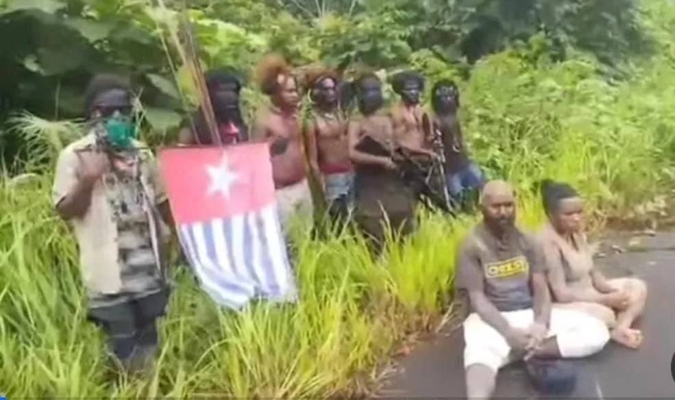 Yantinus Kogoya bersama sang istri saat dieksekusi