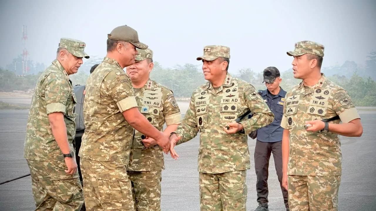 , Wakil Panglima TNI Jenderal TNI Tandyo Budi Revita saat berkunjung ke Biak